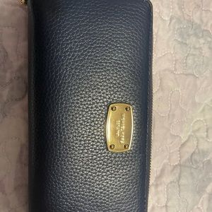 Navy blue contential Michael kors wallet/wristlet